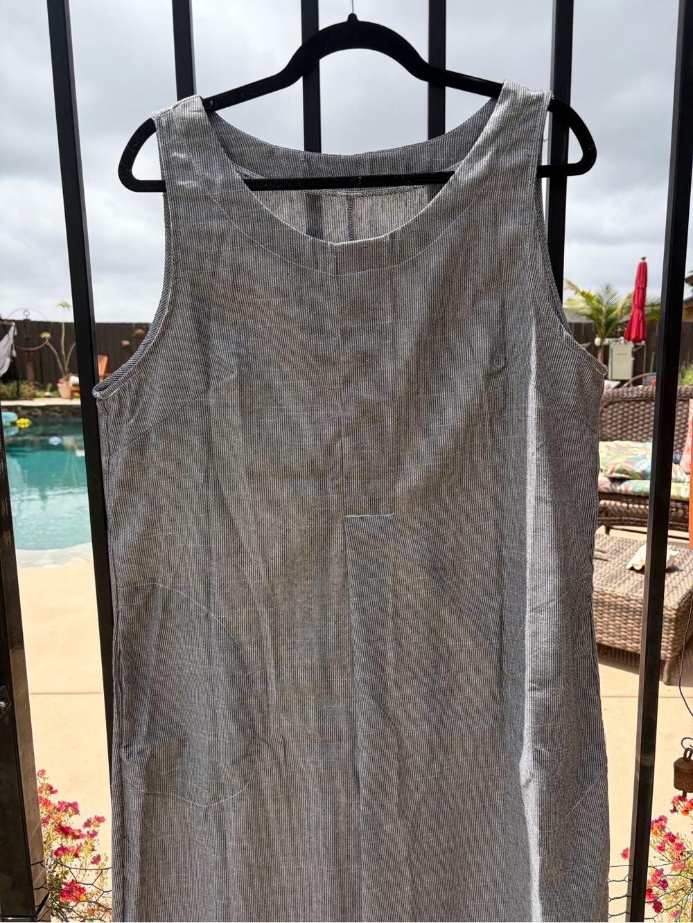 Sleeveless Gray Shift Dress